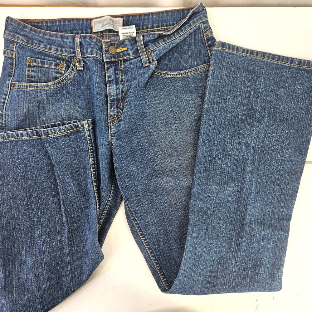 Levi Strauss Signature Low Rise Bootcut Jeans Blue Women Sz 8 Med Wash *see pics